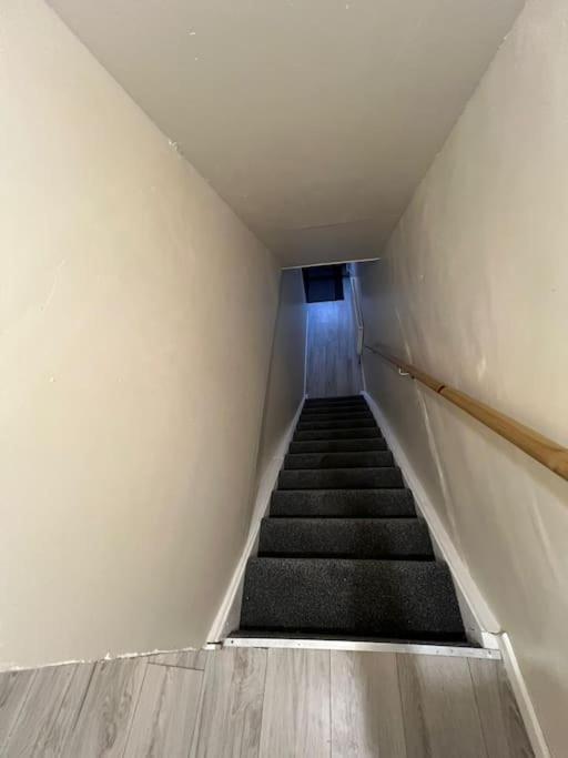 Haven - Beautiful 3 Bedroom House Ballynahinch ภายนอก รูปภาพ