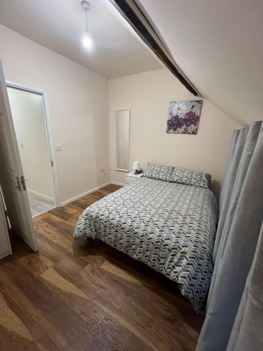 Haven - Beautiful 3 Bedroom House Ballynahinch ภายนอก รูปภาพ